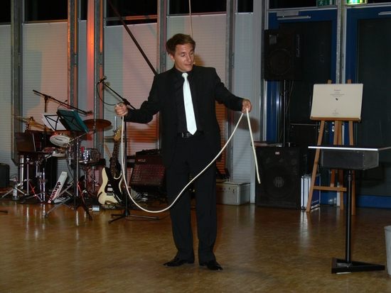 Ein Seil mit einer Mitte und diversen Enden